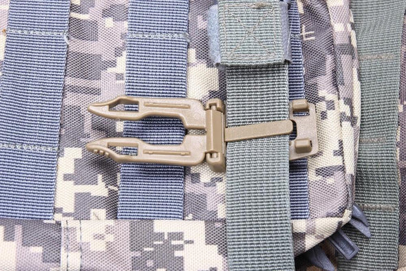 GBT Tactical Multipurpose MOLLE Clip - KNAMAO